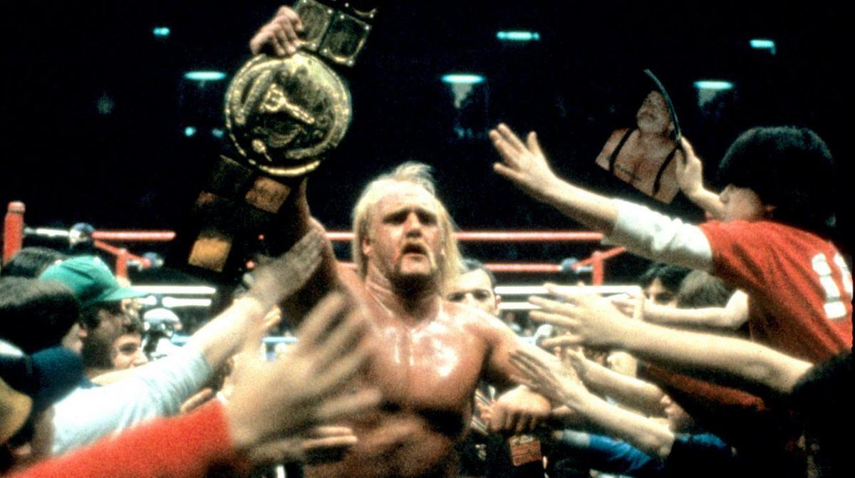 Hulk Hogan About To Sign WWE Deal