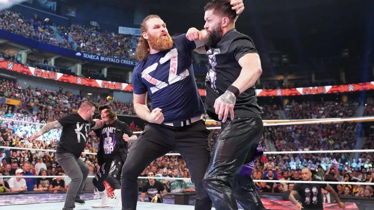 WWE Wrestlers Are Unhappy - Kewin Owens