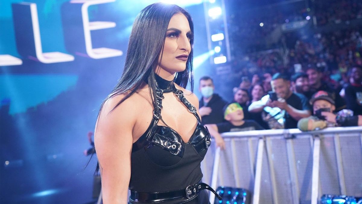 Sonya Deville