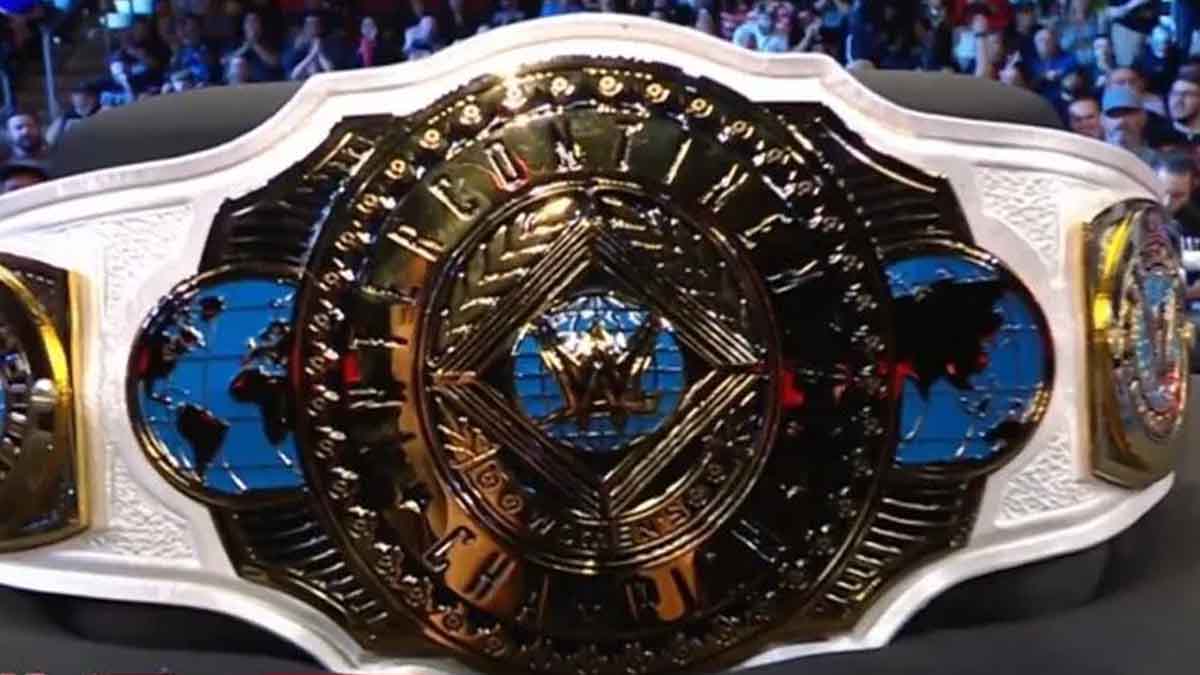 WWE Raw