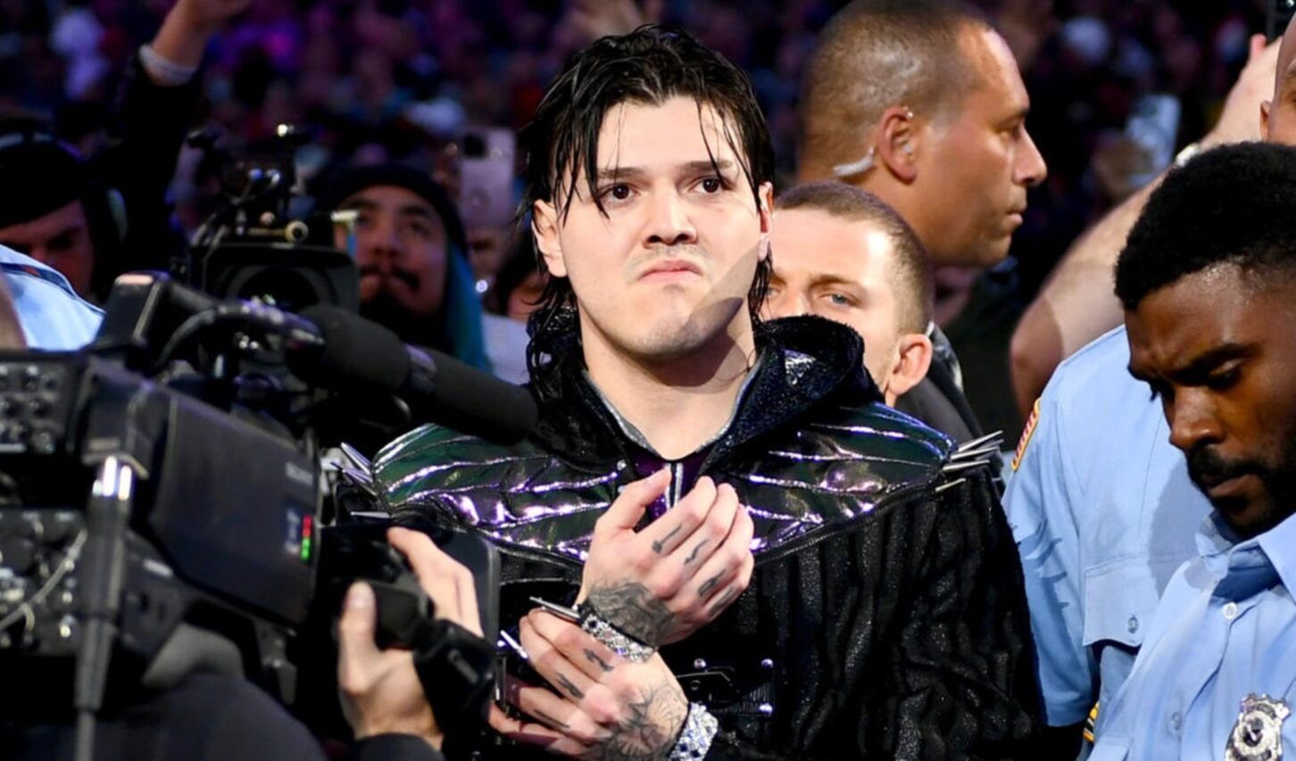 Dominik Mysterio High Praise