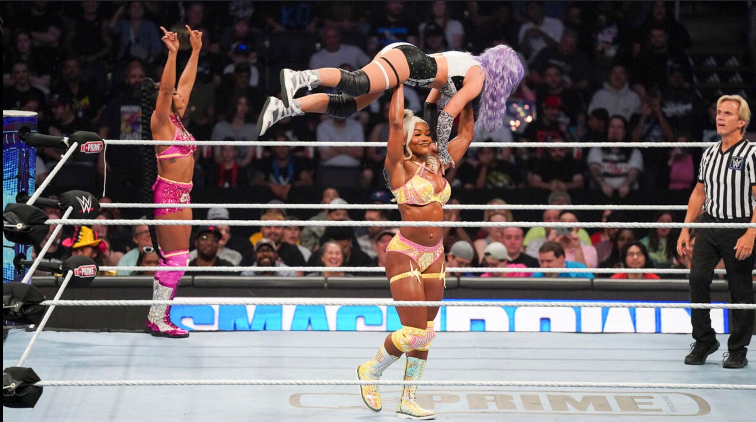 womens championships raw smackdown