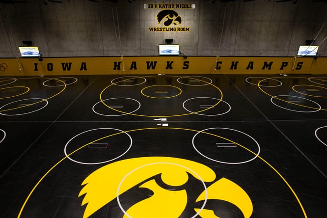 iowa wrestling schedule