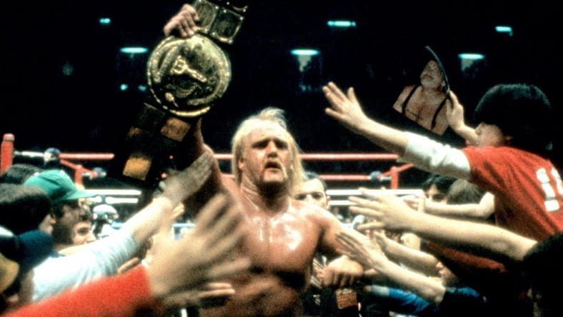 Hulk Hogan About To Sign WWE Deal