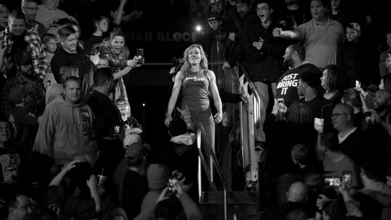 Becky Lynch Vs. Ronda Rousey Should Close Survivor Series