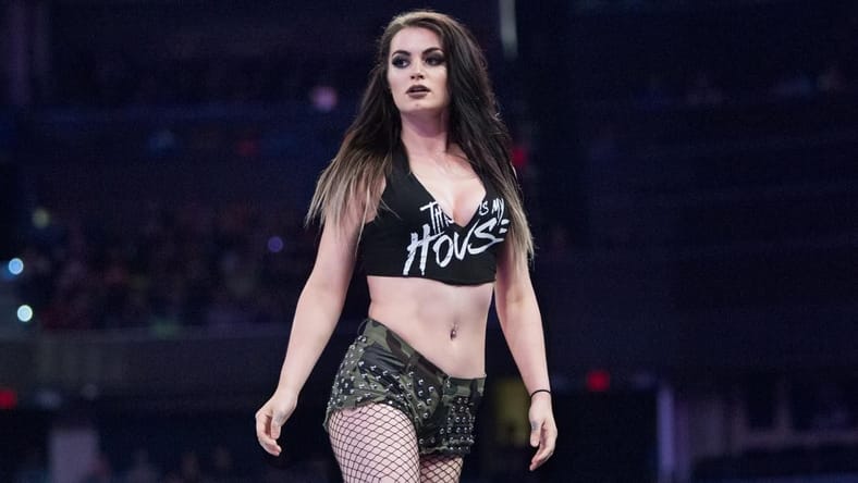 Paige Goes Blonde (Photo)
