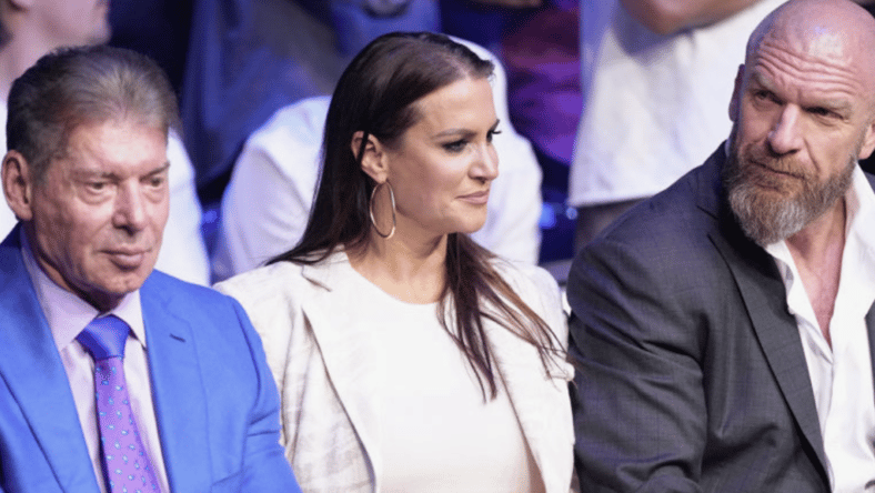 stephanie mcmahon leaves wwe