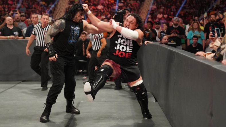 Who Attacked Roman Reigns On SmackDown + Making Seth Rollins Cool?