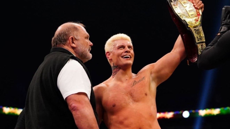 cody rhodes working without contract