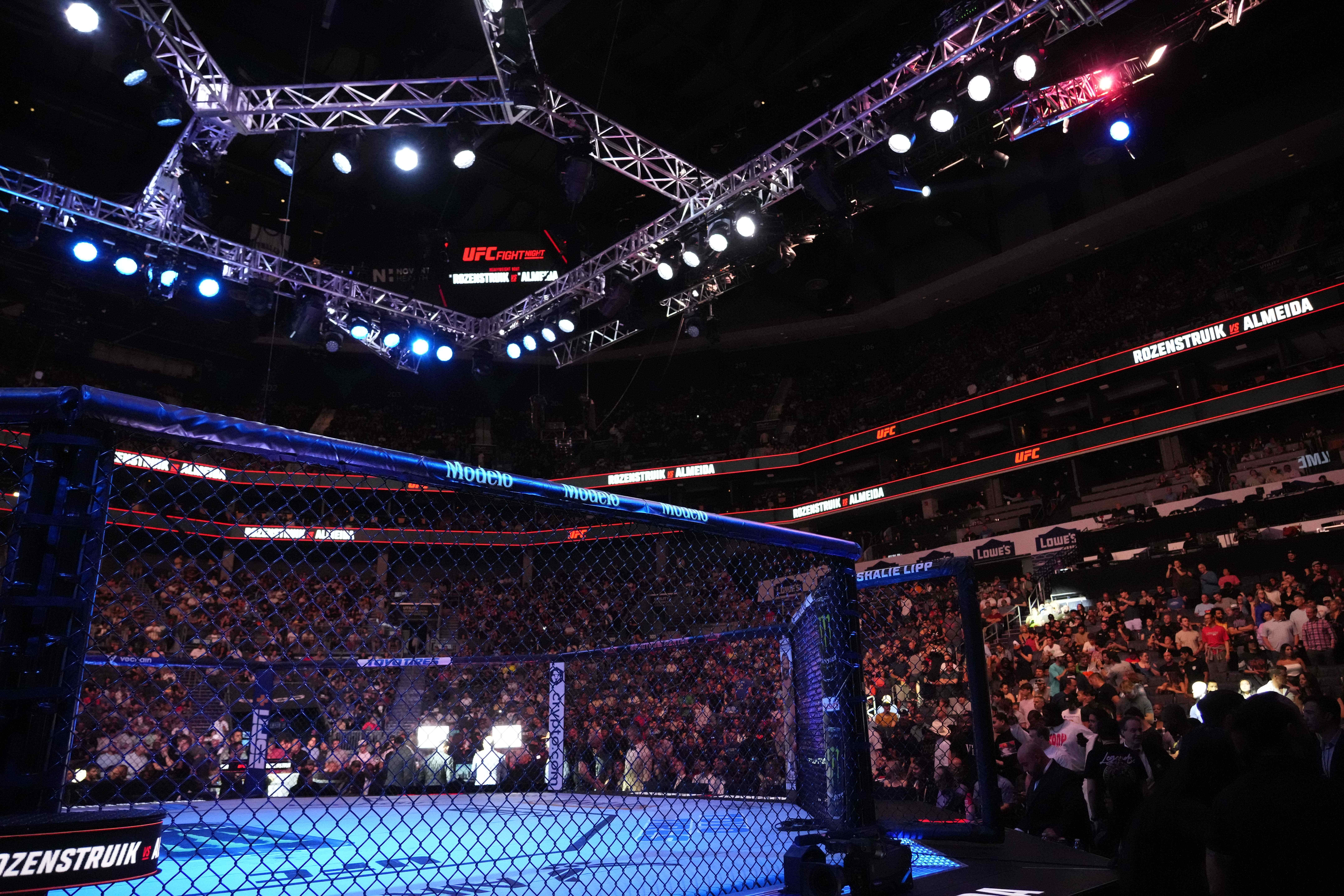 4 bold UFC Predictions for UFC Vegas 79, including a huge upset win for Mateusz Gamrot