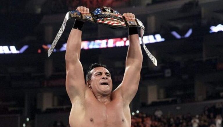 Former WWE Champion