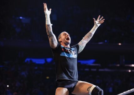 CM Punk Returns To A WWE Ring In MSG