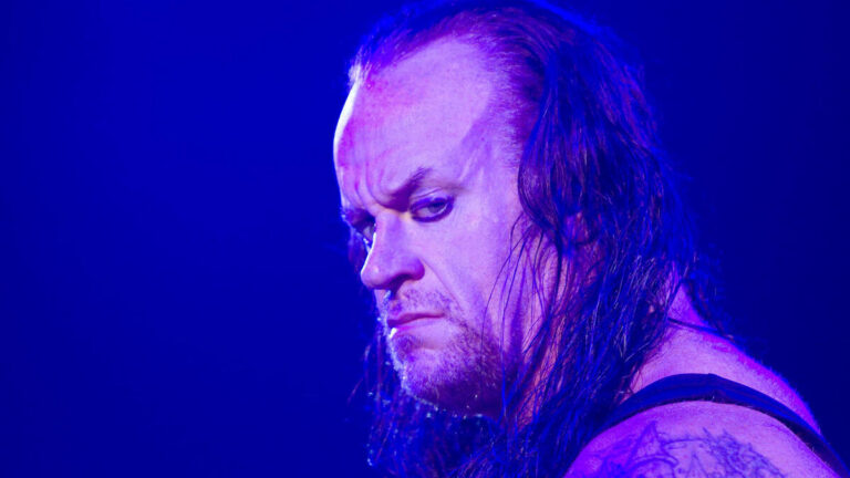 The Undertaker Signs New Deal WWE