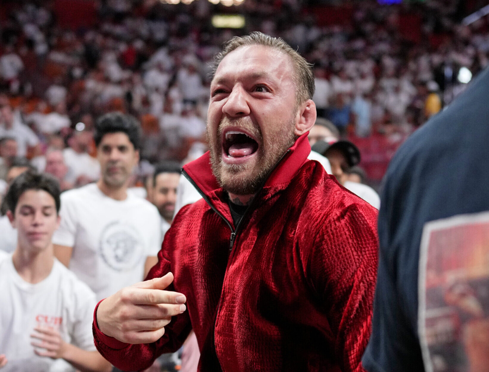 Conor McGregor blames UFC for failed fight with Michael Chandler and asks Turki Alalshikh for help in brokering a deal